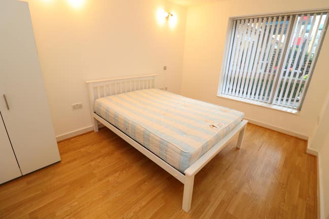 💥 Cheapest Couple Room in North Greenwich  Main Photo
