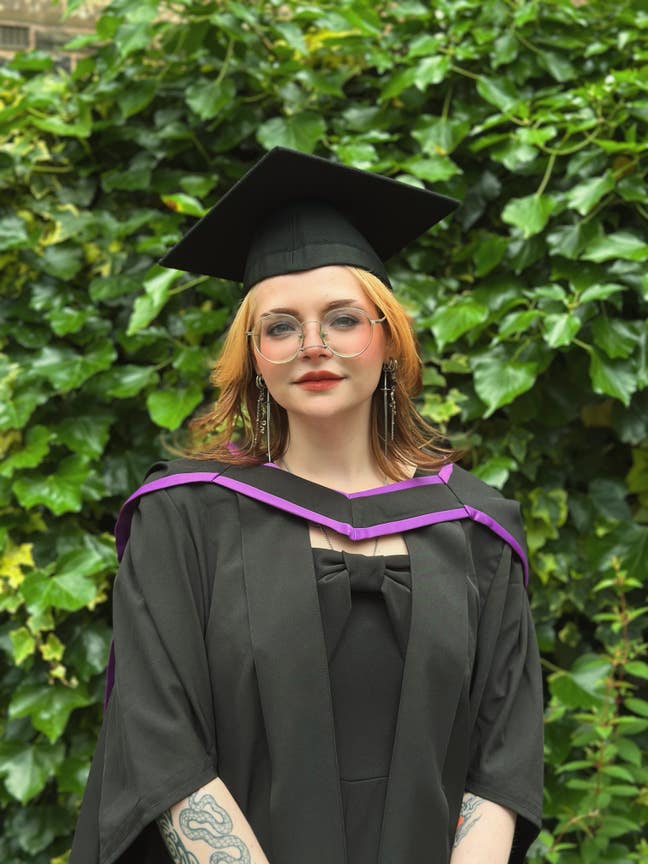 Recent Graduate Looking for Flat  Main Photo