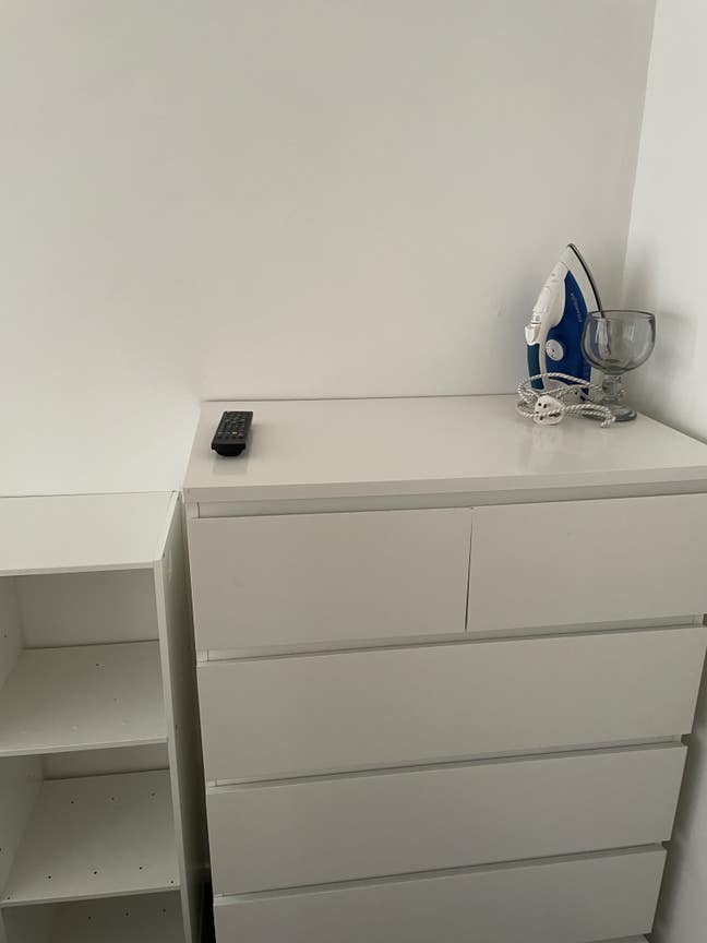 Single room to let in a 3 bed house with garden Main Photo