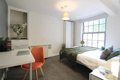 Ready August 2025 - 4 Bed Arboretum House Share Main Photo