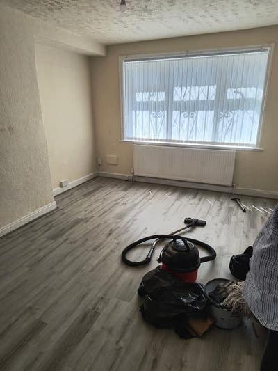 3-Bedroom house in peacful area Ashley Ln M9  Main Photo