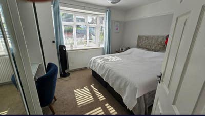 Double Room in Detached Bungalow, with Garden Main Photo