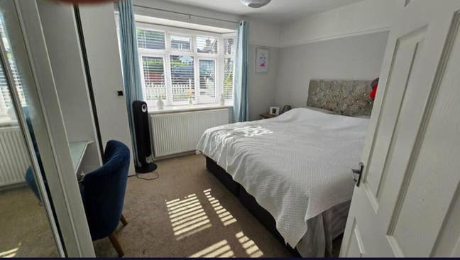 Double Room in Detached Bungalow, with Garden Main Photo