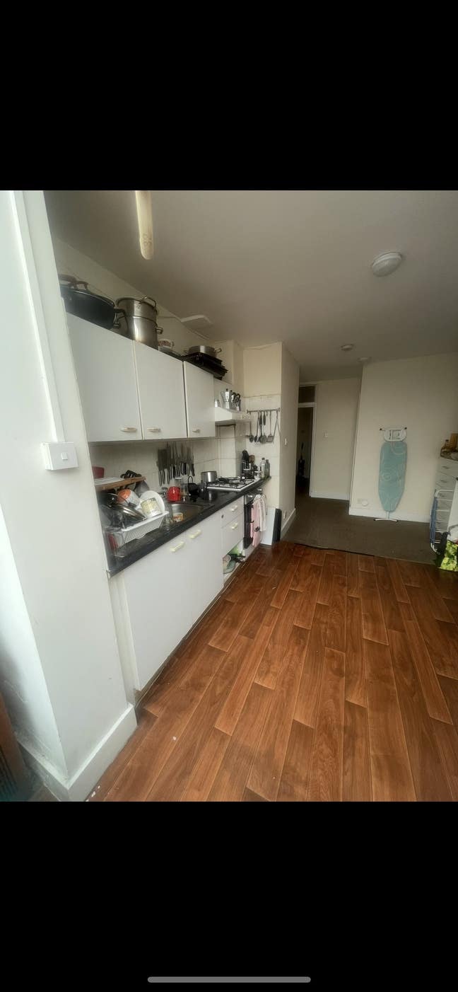  Spacious Room Available in Turnpike lane  Main Photo