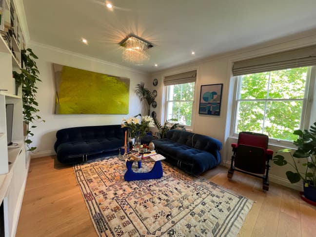 Double bedroom in Victorian building - Bayswater Main Photo