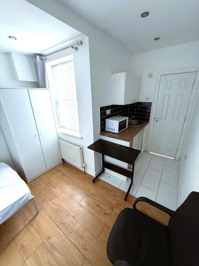 Studio Ilford £750 Pcm All Bills Included Main Photo