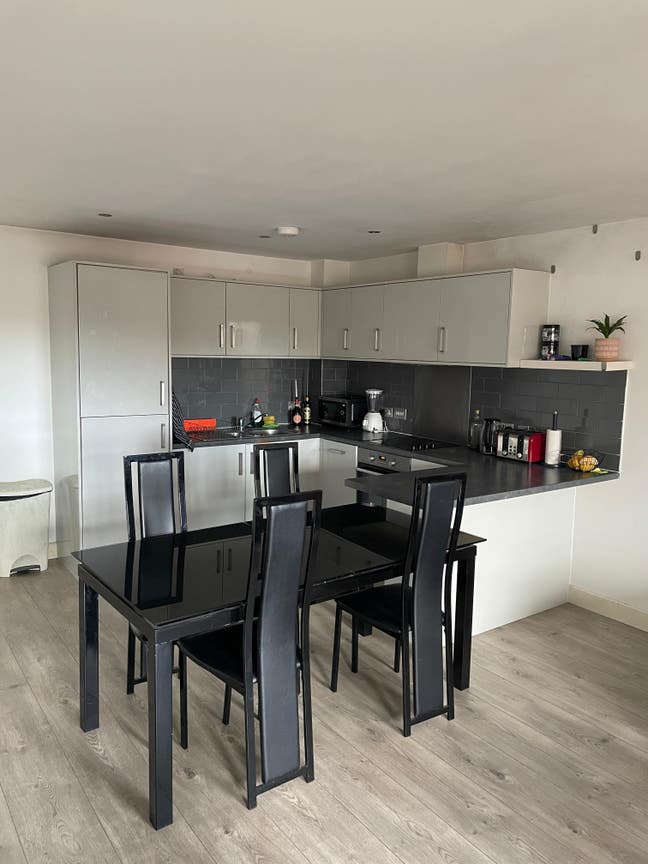 Lovely double bedroom in Cannonmill Main Photo