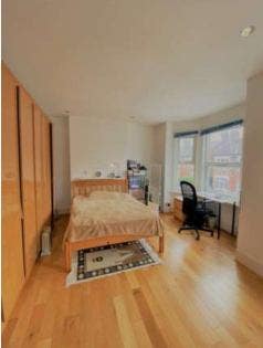 🏡 Double Room | All Bills Included Main Photo