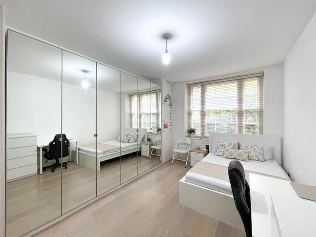 Beautiful en-suite double room! Main Photo