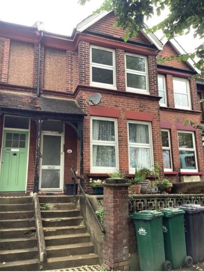 🏡1-Bed Flat with Patio, Prime Hove location Main Photo