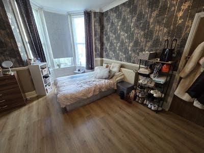 Langney Road, Eastbourne | Double Rooms Available Main Photo