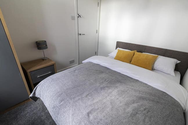 Four   Bed   House   Share  Main Photo
