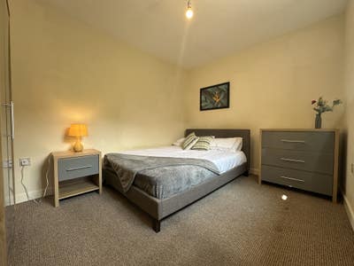 Large Room Available in Leighton, Orton PE2  Main Photo
