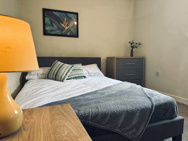 Large Room Available in Leighton, Orton PE2  Main Photo