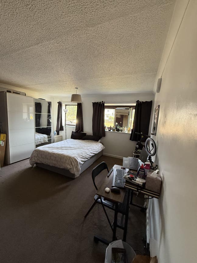 Very Spacious Double Bedroom to Let Main Photo