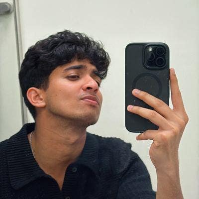 Looking for a flat mate Main Photo