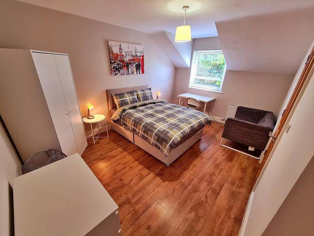Modern 4Bed Ensuite House Beside City Hospital Main Photo