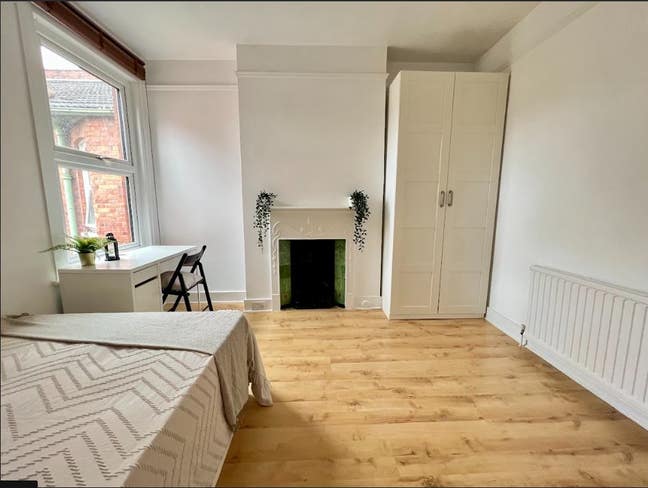 🛏️ Double Room for single use in Cricklewood Main Photo