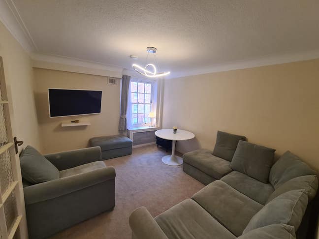 Hyde Park Home Main Photo