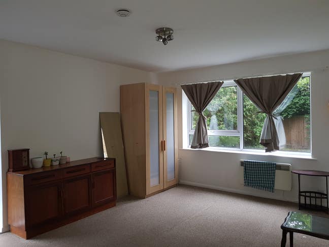 Two bed Ground-Flr Flat in Harrow HA1 Main Photo