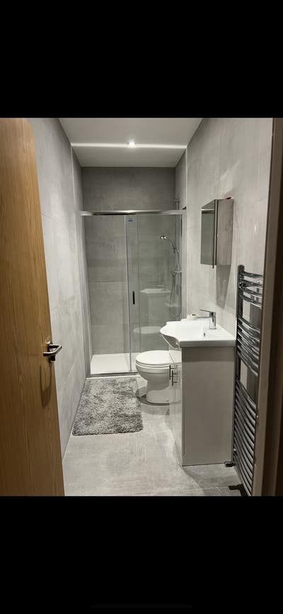 Double room to let in Enfield  Main Photo