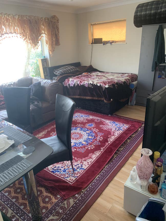 A Room to Rent  Main Photo