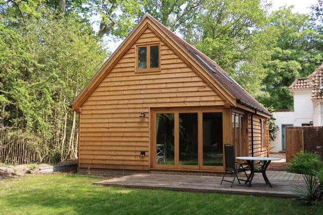 Self contained 1 bedroom detached annexe available Main Photo