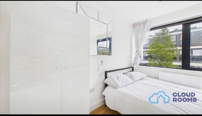 😍Affordable Room in Westmead Farborough GU14😉 Main Photo