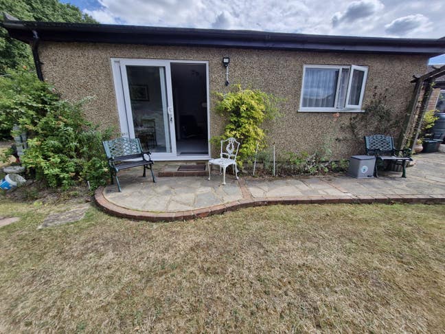 Fully equipped 1 bedroom annex available  Main Photo