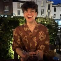 Looking for a double room for me in house share Main Photo