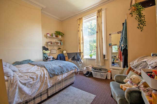 Double Rooms Available Now! - Hyde Park Corner! Main Photo