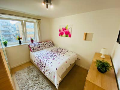 🏠 Bright & Cozy Double Room in West Ealing – Zone Main Photo
