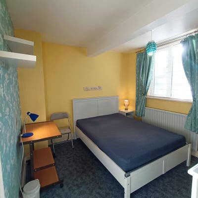DH1 double room from 09/09/25 bills included Main Photo