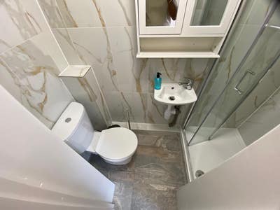 Cosy Studio all bills included  Main Photo