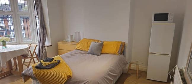 En-suite Master Double Room to let in Wembley, HA0 Main Photo