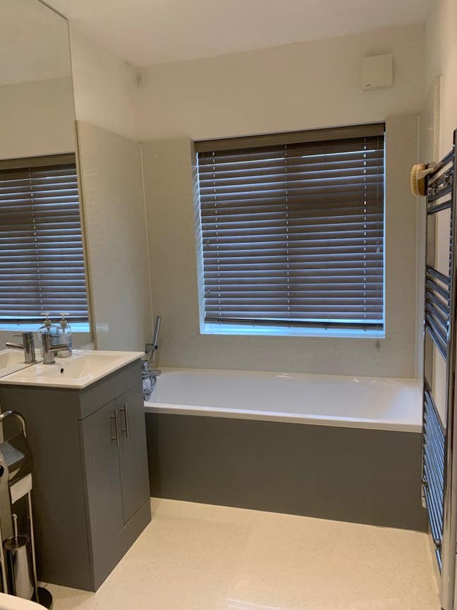 Spacious double room Main Photo