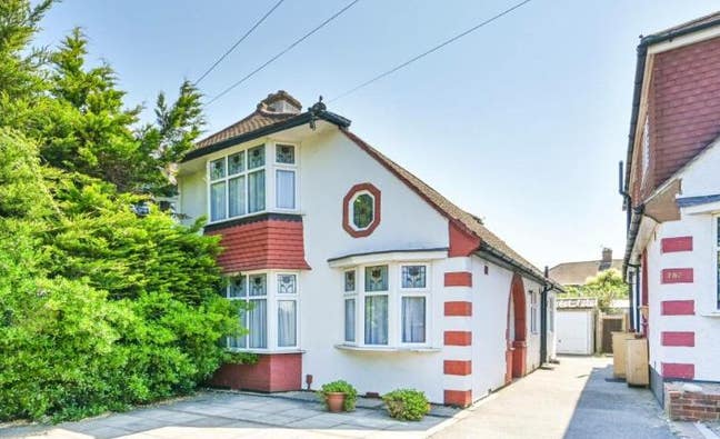 Very Large Double Room (£800/month) Main Photo