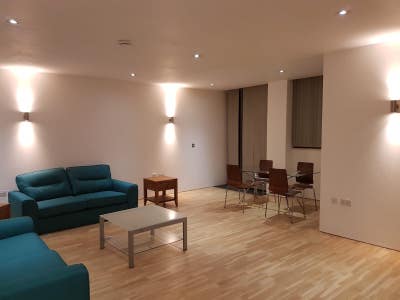 Flat in Spaceworks Building, Plumbers Row, Aldgate Main Photo