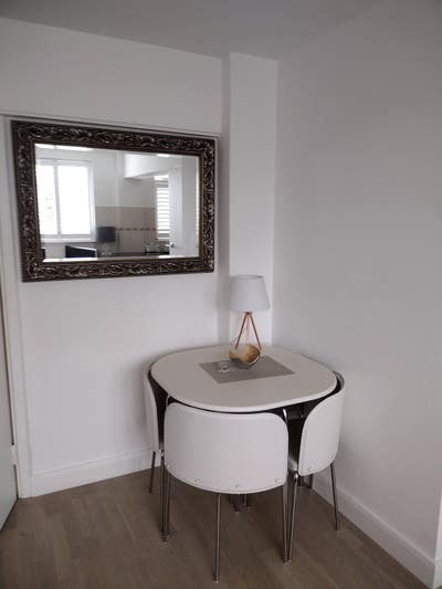 1 bedroom flat Harwood Court Putney SW15 Main Photo