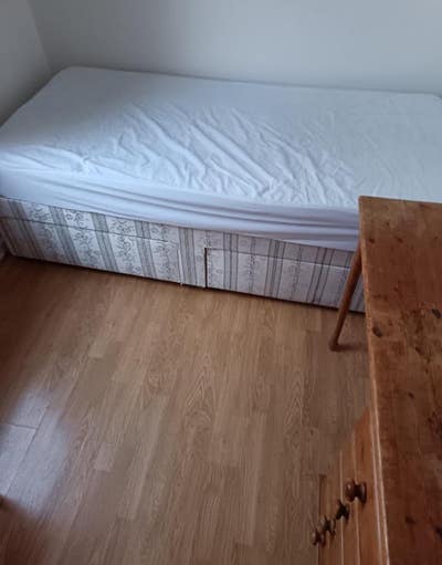 Furnished Large Single Room for Rent in London SE6 Main Photo