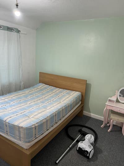 Double room to let Main Photo