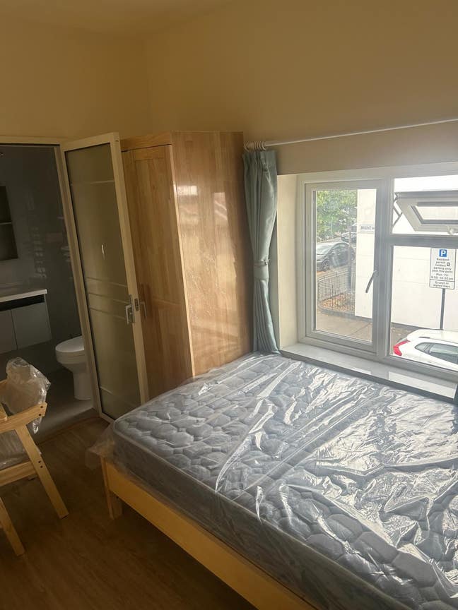 **5 Ensuite Bedrooms to Rent – Ideal for Students! Main Photo