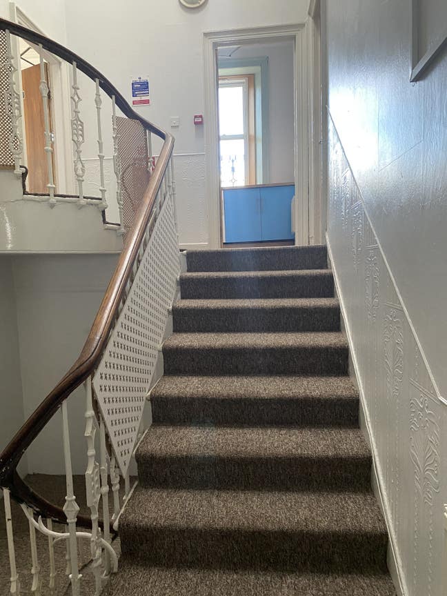 Spacious Room for Let in Dundee West End Main Photo