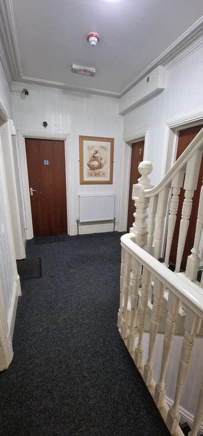 Large room for rent  Main Photo
