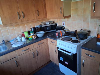 Room Available in Bellshill  Main Photo