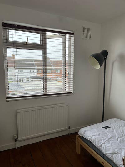Single room in Brislington Main Photo