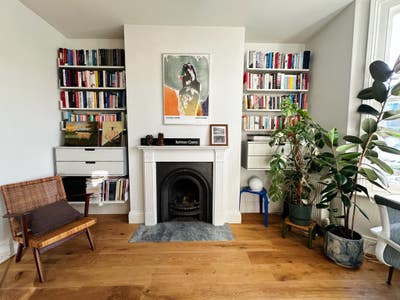 Designer 2-bed flat in Brockley - short let Main Photo