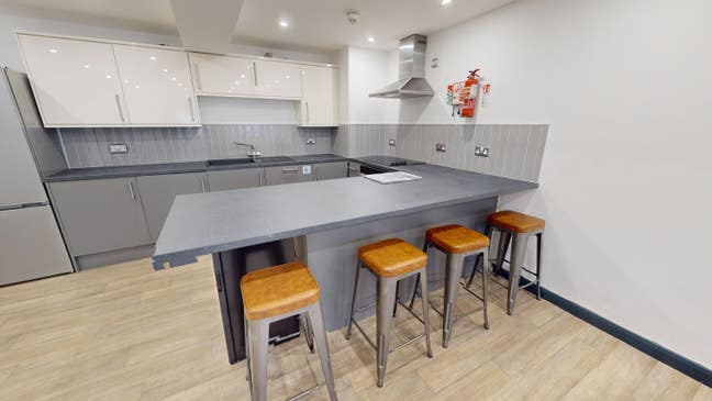 Modern Double Room Near Quayside - Free Guarantor Main Photo