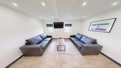 Modern Double Room Near Quayside - Free Guarantor Main Photo