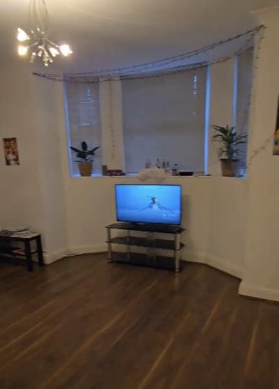 Lovely 2 Bed Flat available near all Facilities  Main Photo